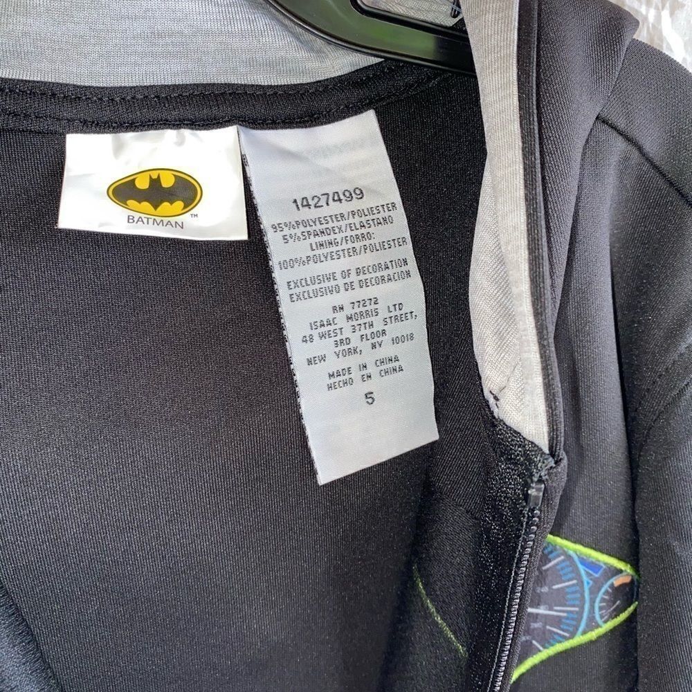 BATMAN 2 pc active wear set - Picture 3 of 6